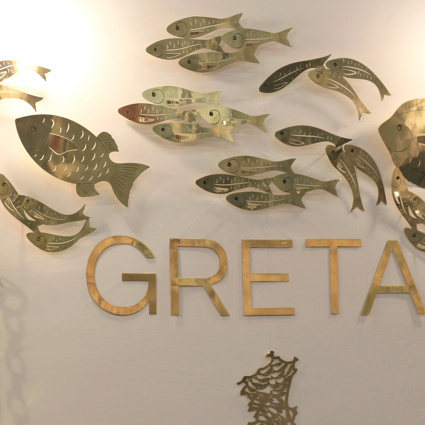 Cardume descendo para parede