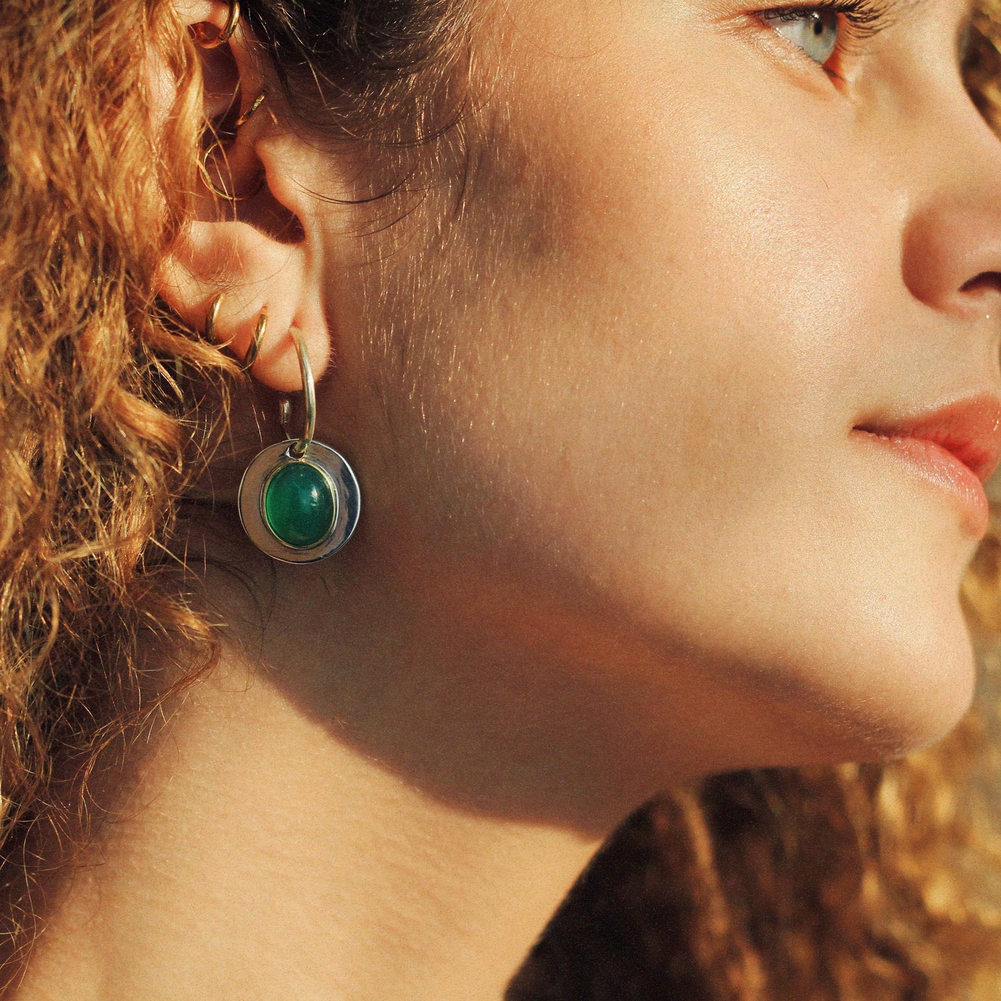 Brinco Argola Olho Prata com Quartzo Verde