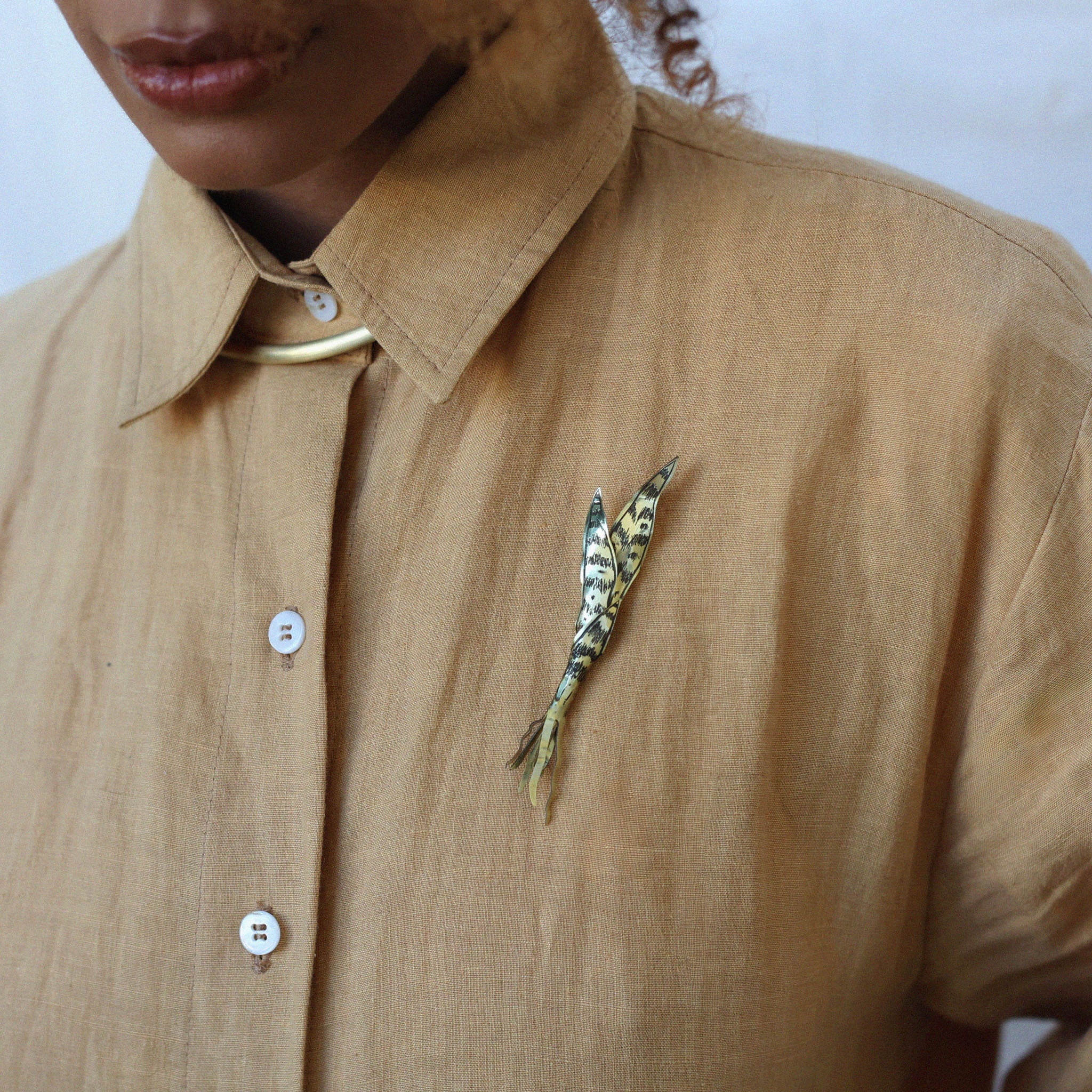 Broche Espada de São Jorge