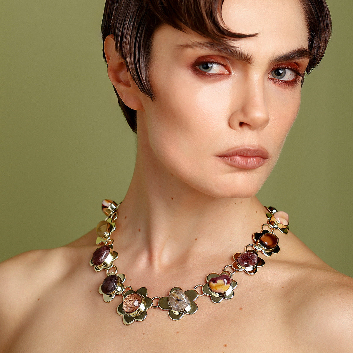 Colar Flora