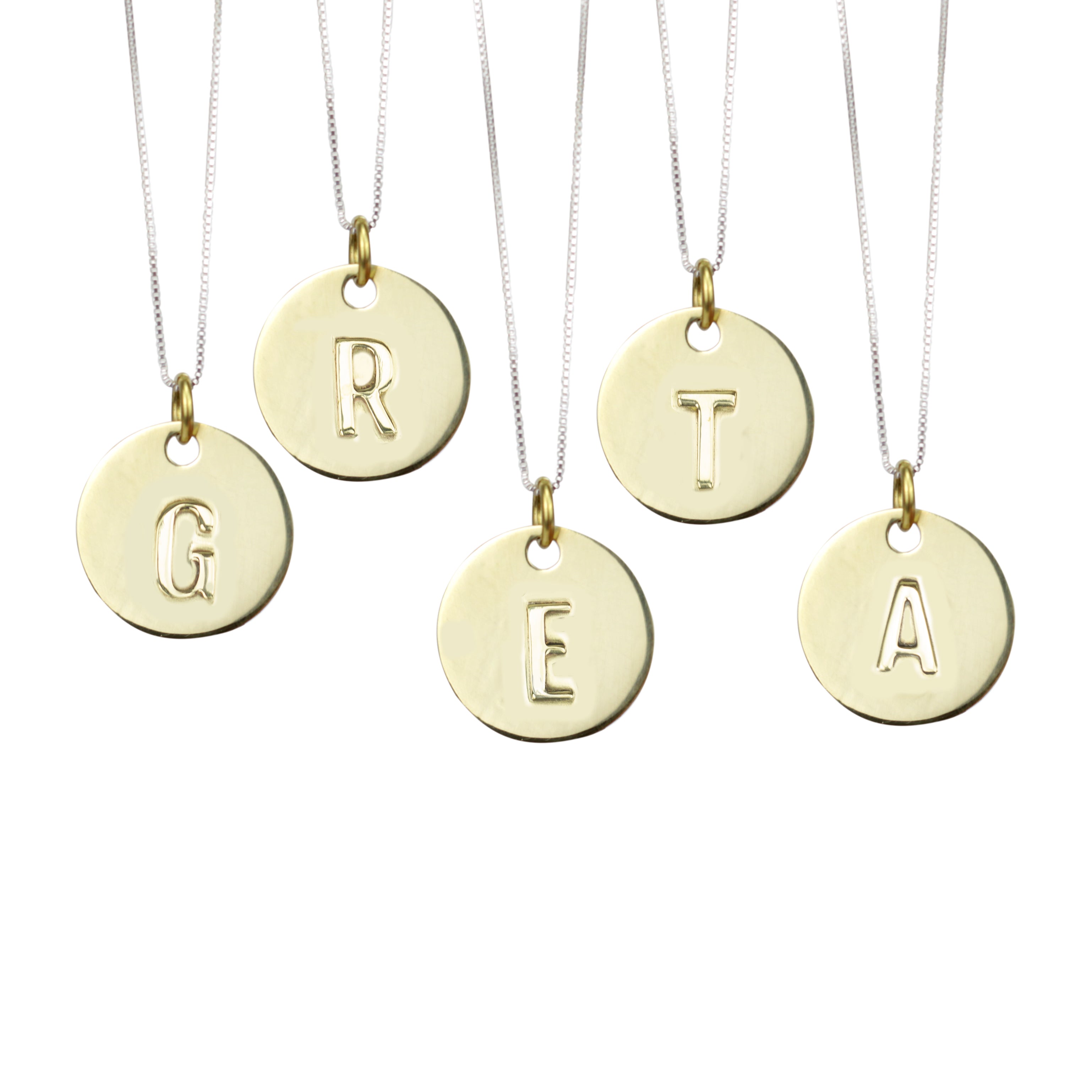 Corrente de Prata com Medalhão de Letra