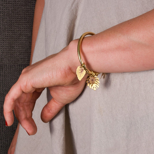 Pingente de folha, flor ou inseto para bracelete ou colar