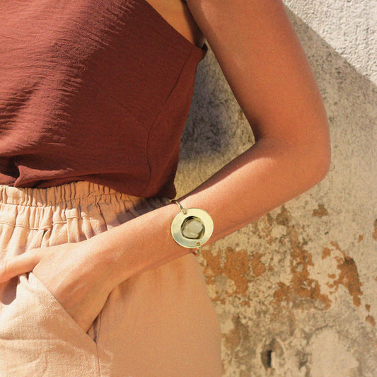 Bracelete Circulo e Green Gold